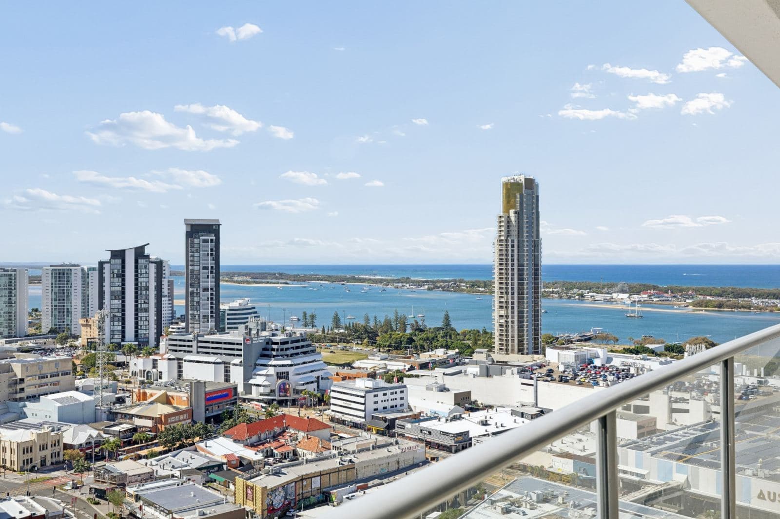Southport, QLD